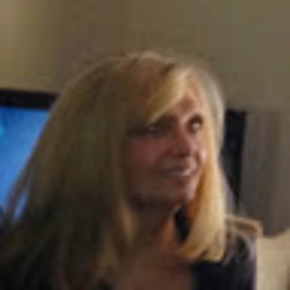 Meet your Posher, Ann - Picture 1 of 1